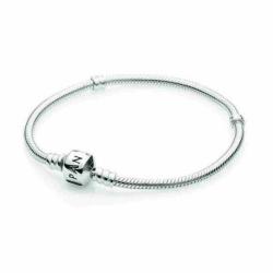 Bracelet Maille Serpent Fermoir Classique Couleur ARGENT PANDORA MOMENTS Taille 20